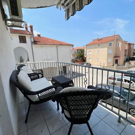 Burle 75 Apartment Medulin