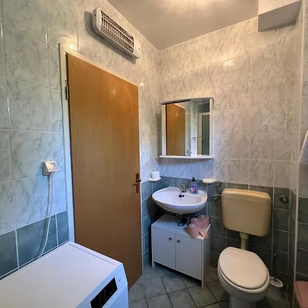 Burle 75 Apartment